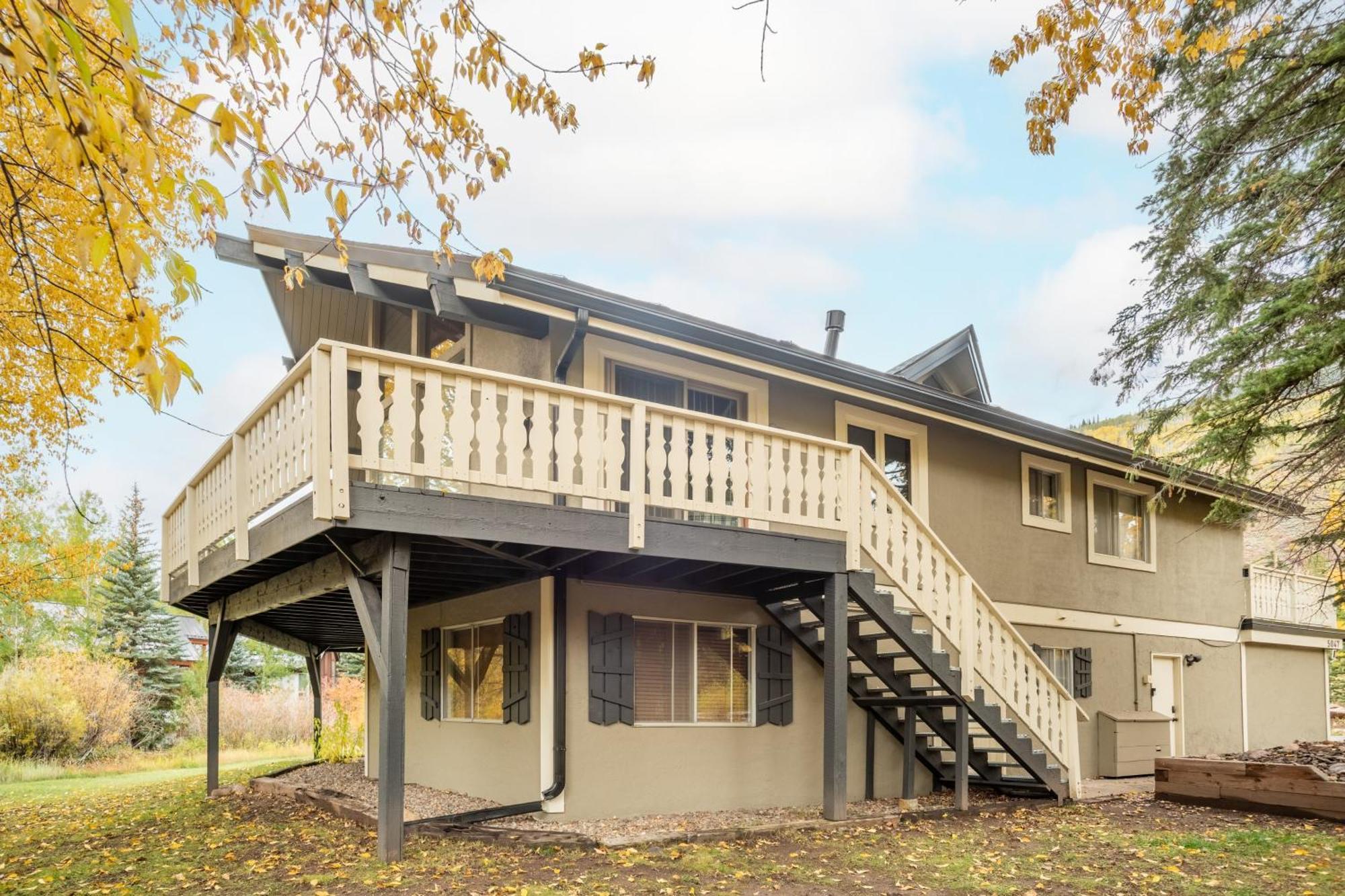 Bighorn By Avantstay Spacious Ski Cabin W Sprawling Porch Views Hot Tub Вейл Экстерьер фото